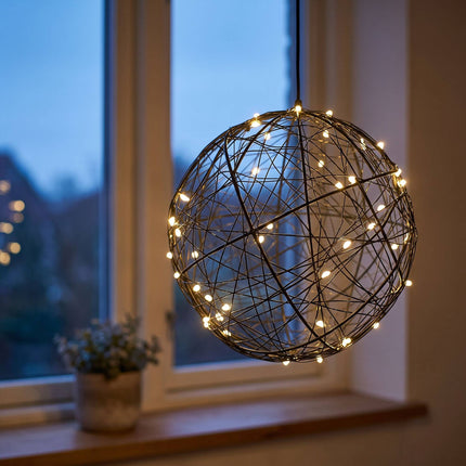 Boule décorative LED noire de 30 cm – Lumière blanc chaud