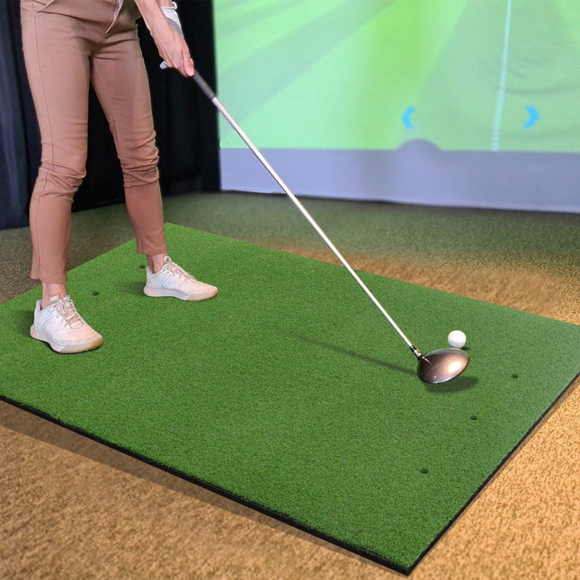 Tapis de frappe de golf 3 en 1 avec gazon artificiel, 2 tees de golf, 2 tiges d'alignement et 6 trous de tee pré-percés, 60" x 47"