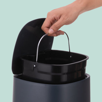 Poubelle de salle de bain de 5 L avec couvercle à fermeture douce