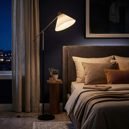Verstellbare goldene Stehlampe mit Stoffschirm, 157 cm