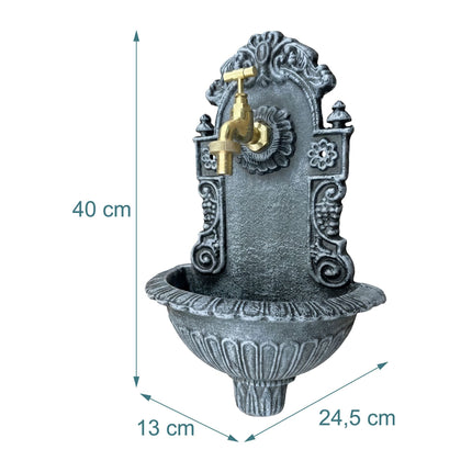 Fontaine murale grise de style antique, en aluminium moulé