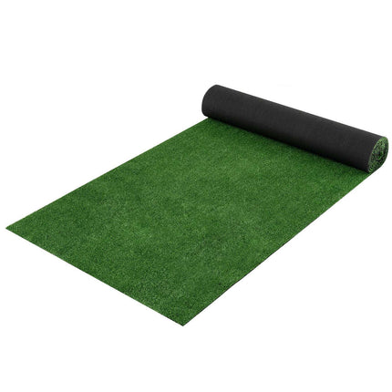 Tapis de gazon artificiel 5x1 m, poils courts de 7 mm, trous de drainage