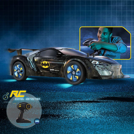 Batman Ferngesteuertes Auto Bat-Tech Racer Maßstab 1:10