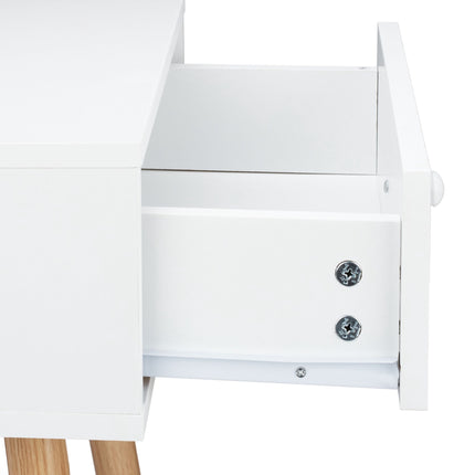 Table de chevet de style scandinave