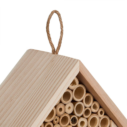 Bienenhotel aus unbehandeltem Holz