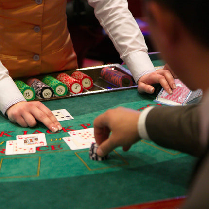 Porte-cartes avec 6 jeux