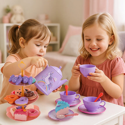 Service à thé pour enfants avec bonbons dans une valise