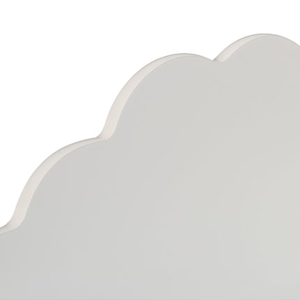 Kindertruhe im Wolkendesign