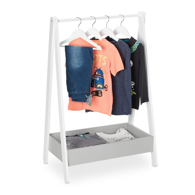 Clothes hanger for children