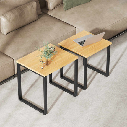 Ensemble de 2 tables basses gigognes, aspect bois, structure en métal