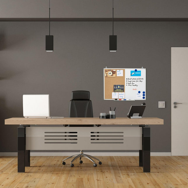 Combinaison d'un tableau d'affichage et d'un tableau magnétique