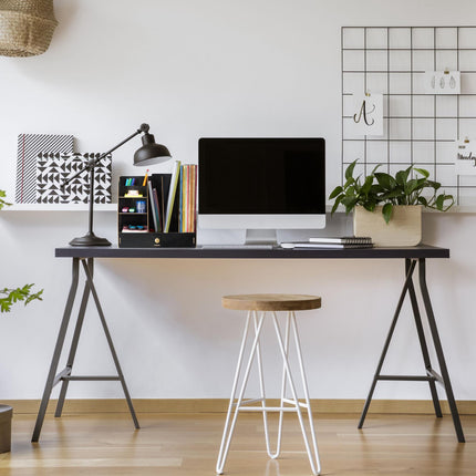 Organiseur de bureau avec compartiments