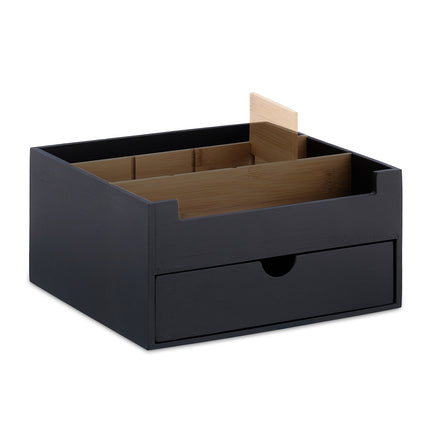 Schreibtischorganisation in Schwarz