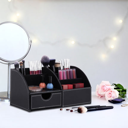 Organisation de bureau en similicuir
