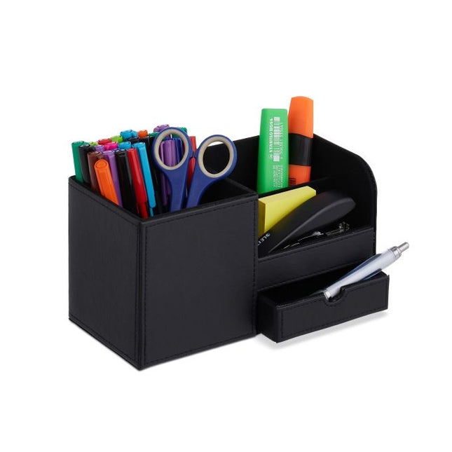 Organisation de bureau en similicuir