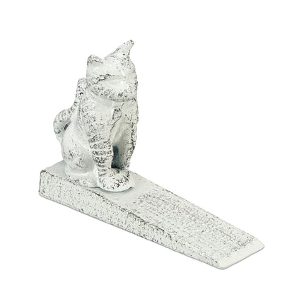 Chat qui bloque la porte
