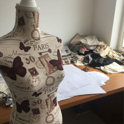 Mannequin de couturière 36/38 avec support, hauteur réglable