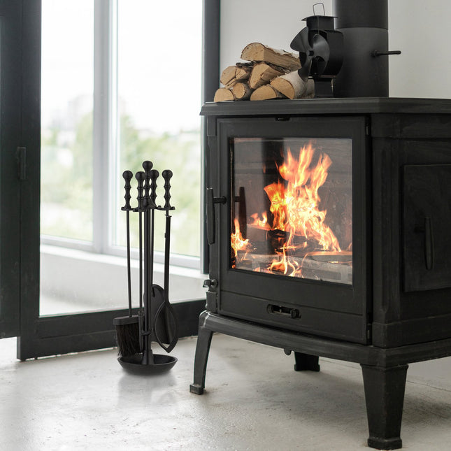 Kaminbesteck – Robustes Metall, Vintage-Design