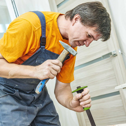 Flachmeißel mit Handschutz