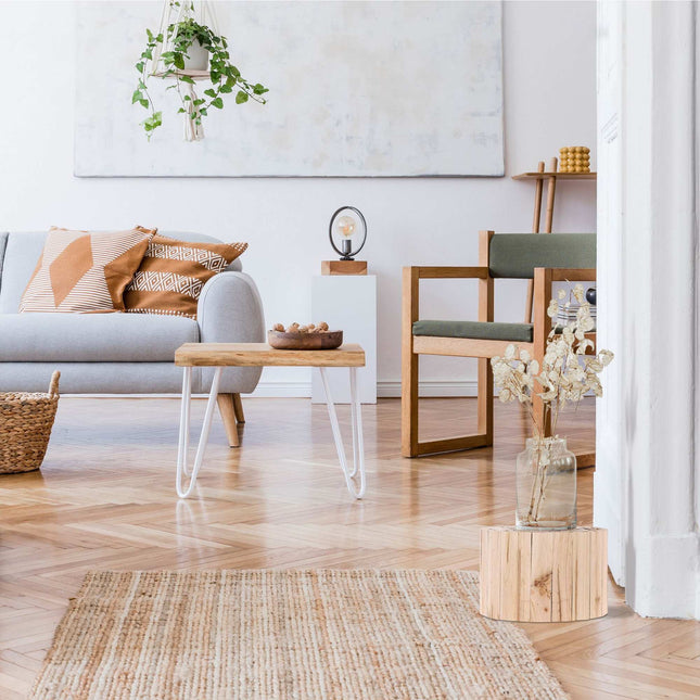 Tabouret à fleurs au design naturel
