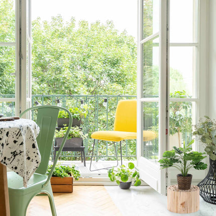 Tabouret à fleurs au design naturel