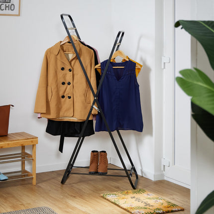 Portant à vêtements pliable en métal