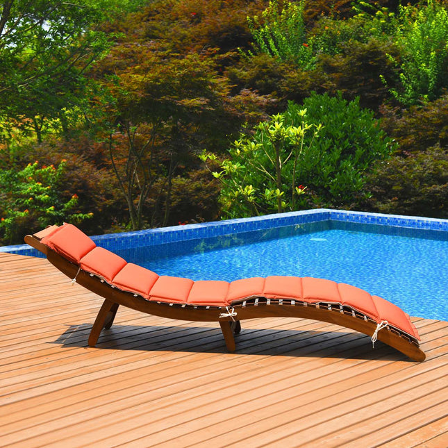 Klappbarer Liegestuhl aus Eukalyptusholz mit Kissen für die Terrasse