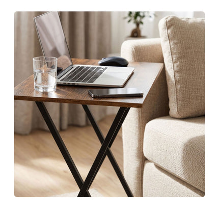 Table pliante en métal avec plateau effet bois, 66,5 × 48 × 36 cm