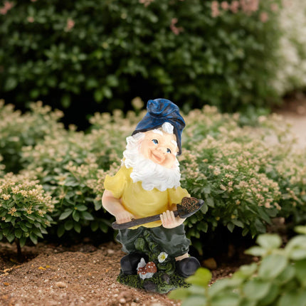Nain de jardin avec pelle