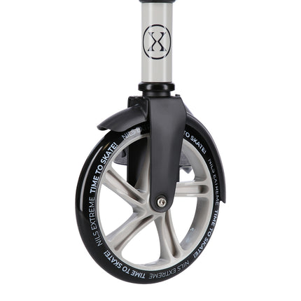 Trottinette grise, pliable, hauteur réglable