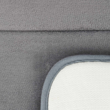Graue Badematte aus Memory-Schaumstoff