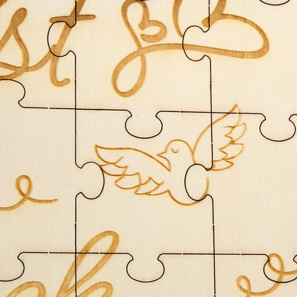 Puzzle en bois gravé en forme de cœur, cadeau