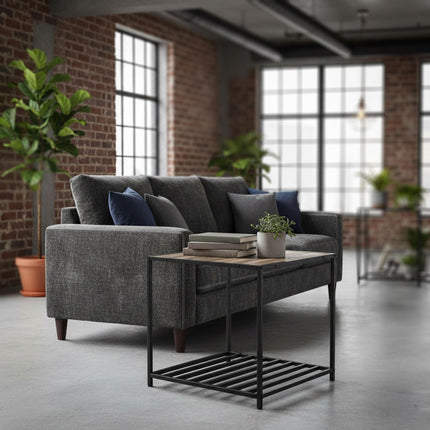 Table d'appoint carrée de style industriel avec étagère en maille