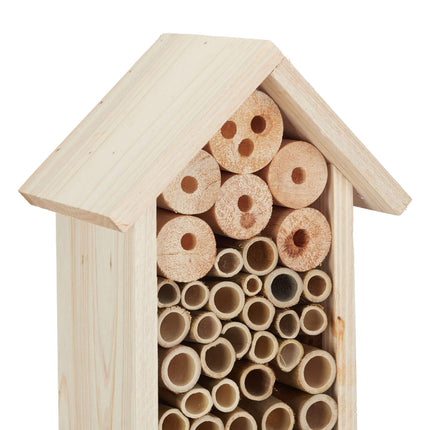 Hôtel à insectes nature