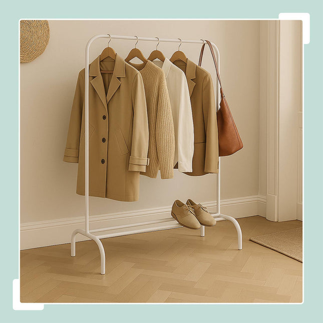 Porte-manteau en fer avec tringle et étagère