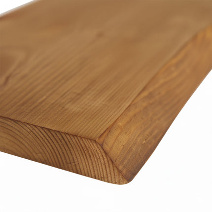 Regal aus Massivholz mit Baumkante – Rustikales, schwebendes Design