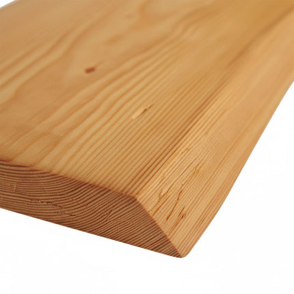 Massivholzregal mit Baumkante – Rustikales, schwebendes Design