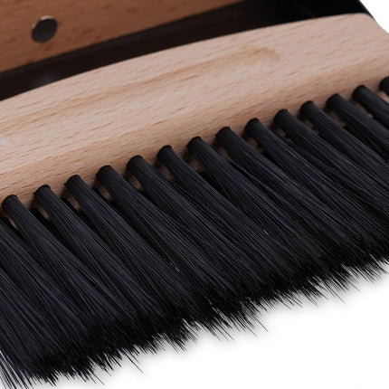Ensemble mini-pelle et balayette pour un nettoyage rapide de la table