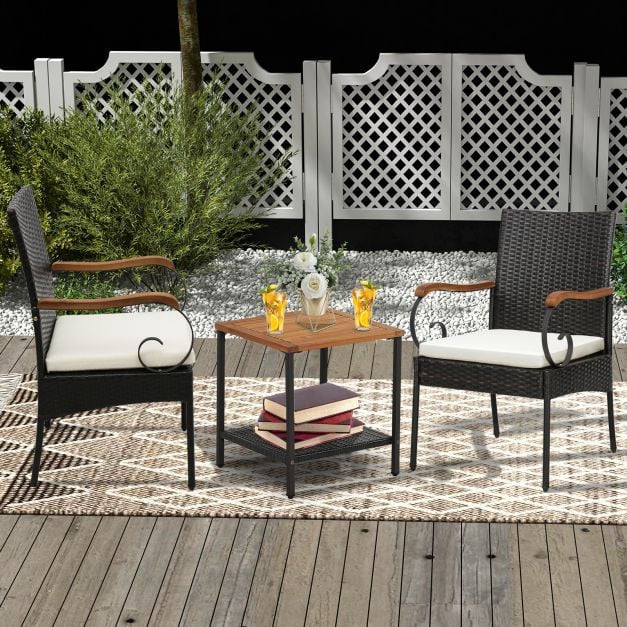 Gartensessel-Set (2-teilig) aus Polyrattan, Akazienholz-Armlehnen, inkl. Kissen