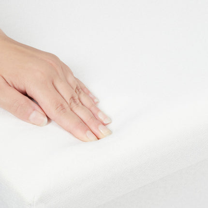 Palette avec espace de stockage