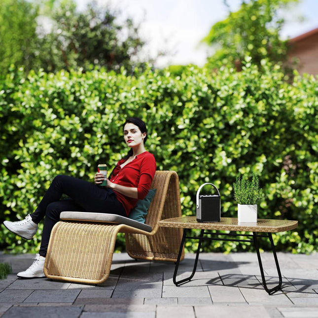 Gartenseitentisch aus Polyrattan, UV-beständig, Glasplatte