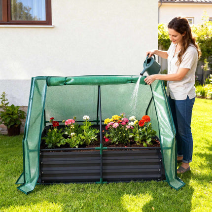 Potager surélevé avec couverture de serre