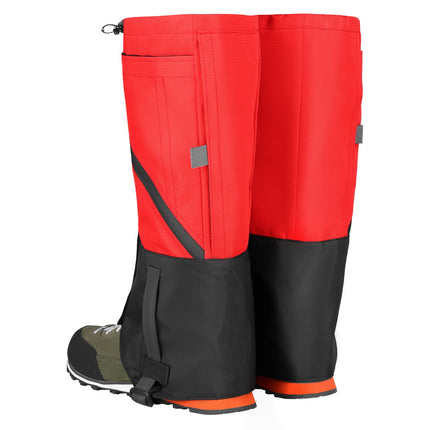Roter Campingstuhl mit Stahlrahmen