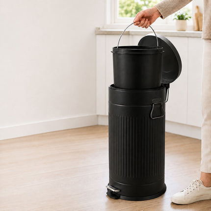 Retro Pedal Bin 30 L with Soft-Close Lid, Vintage Design, Black