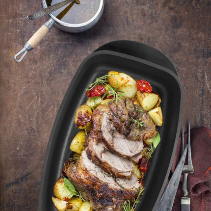 Bräter mit Deckel und Würztaste