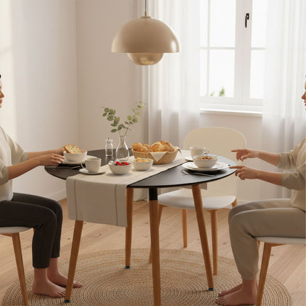 Table de salle à manger ronde, pieds en bambou, 4 couverts