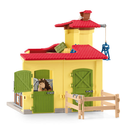 Schleich Farm World Playset Boîte à poney avec étalon poney d'Islande