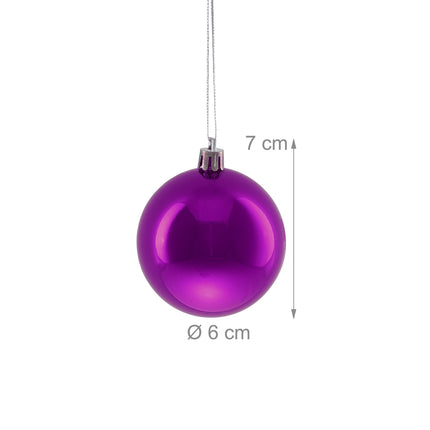 Set aus 100 glänzenden Christbaumkugeln