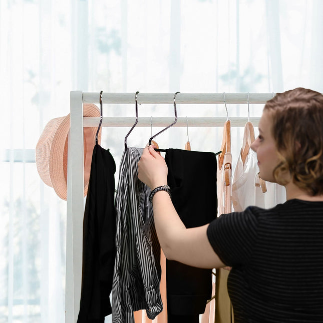 Ensemble de cintres à pantalons noirs avec protection antidérapante