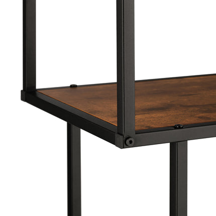 Regal im Industriestil
